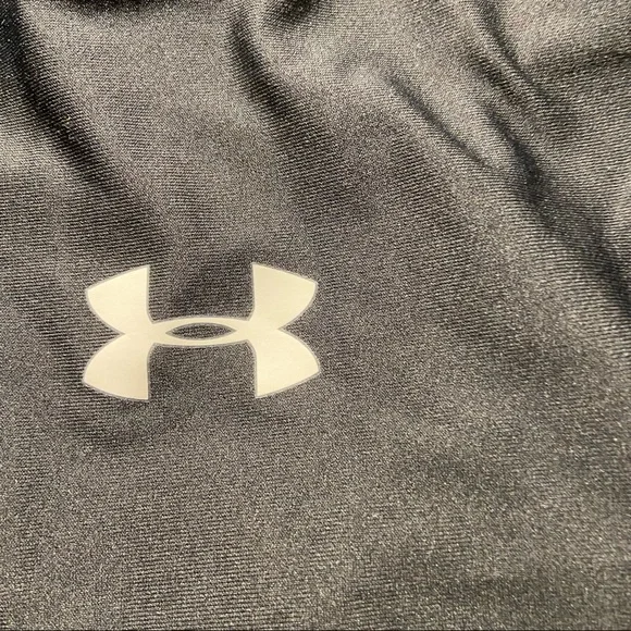 Under Armour Youth small - Picture 3 of 4